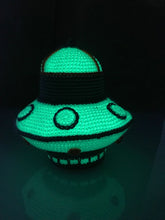 Load image into Gallery viewer, Circulo Space Glow in the Dark Crochet Kit - Flying Saucer
