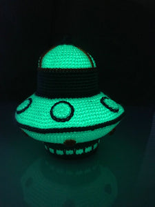 Circulo Space Glow in the Dark Crochet Kit - Flying Saucer