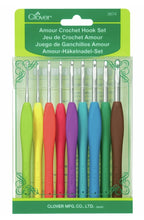 Load image into Gallery viewer, Clover Amour crochet hook set

