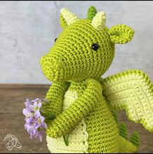 Load image into Gallery viewer, Hardicraft Doris Dragon Crochet Kit
