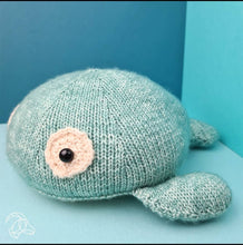 Load image into Gallery viewer, Hardicraft Willy Whale Knitting Kit
