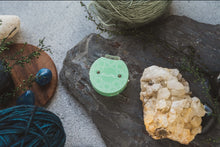 Load image into Gallery viewer, Knit Pro The Mindful Collection - Teal Row Counter
